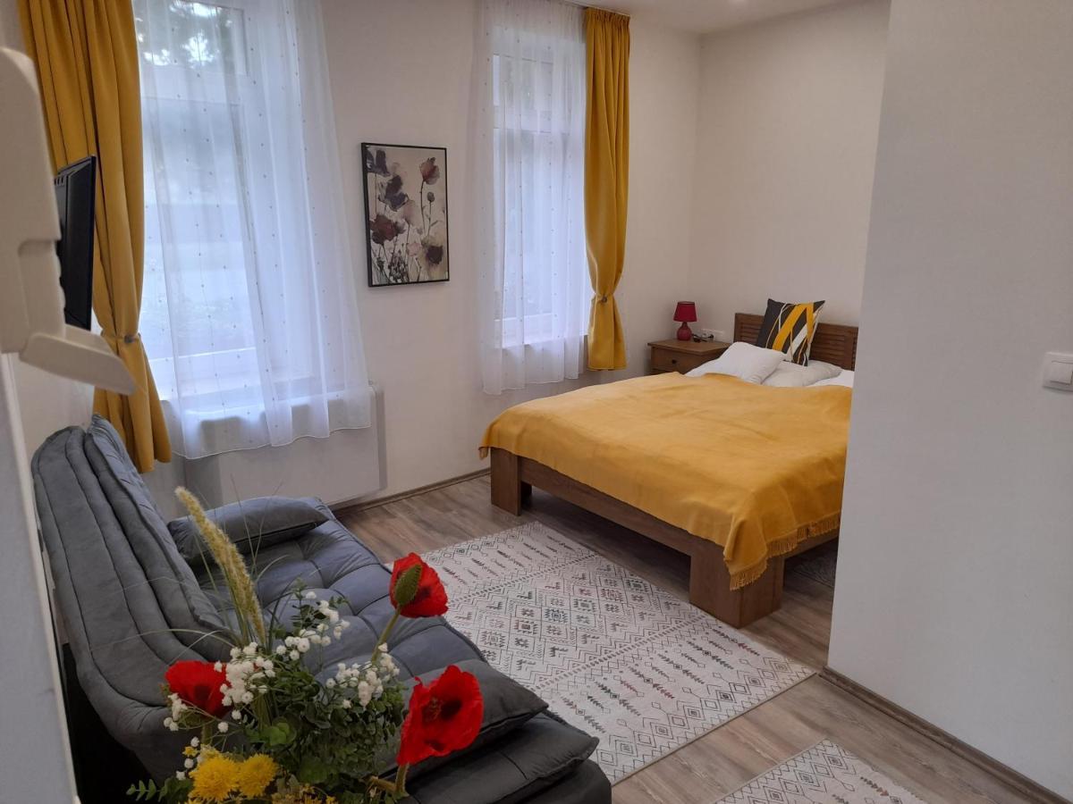 Adamko Borkert Haz Bed & Breakfast Villány Dış mekan fotoğraf