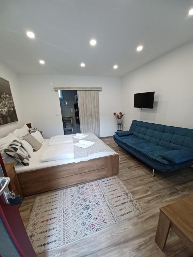 Adamko Borkert Haz Bed & Breakfast Villány Dış mekan fotoğraf